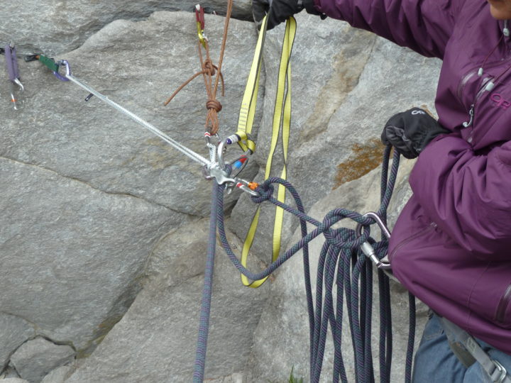 Rope rescue for ice – course with Sarah Hueniken